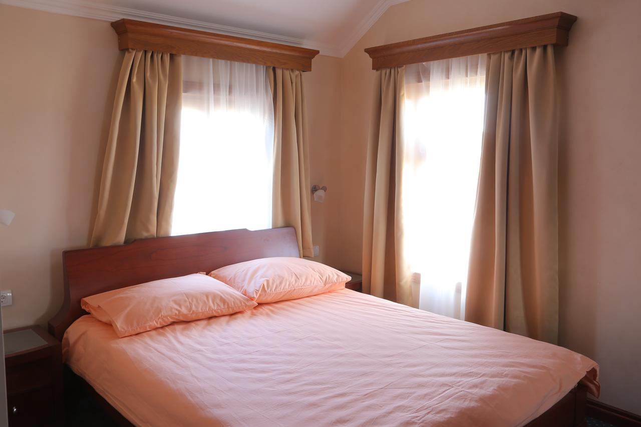 Hotel Village Stari Banovci ภายนอก รูปภาพ